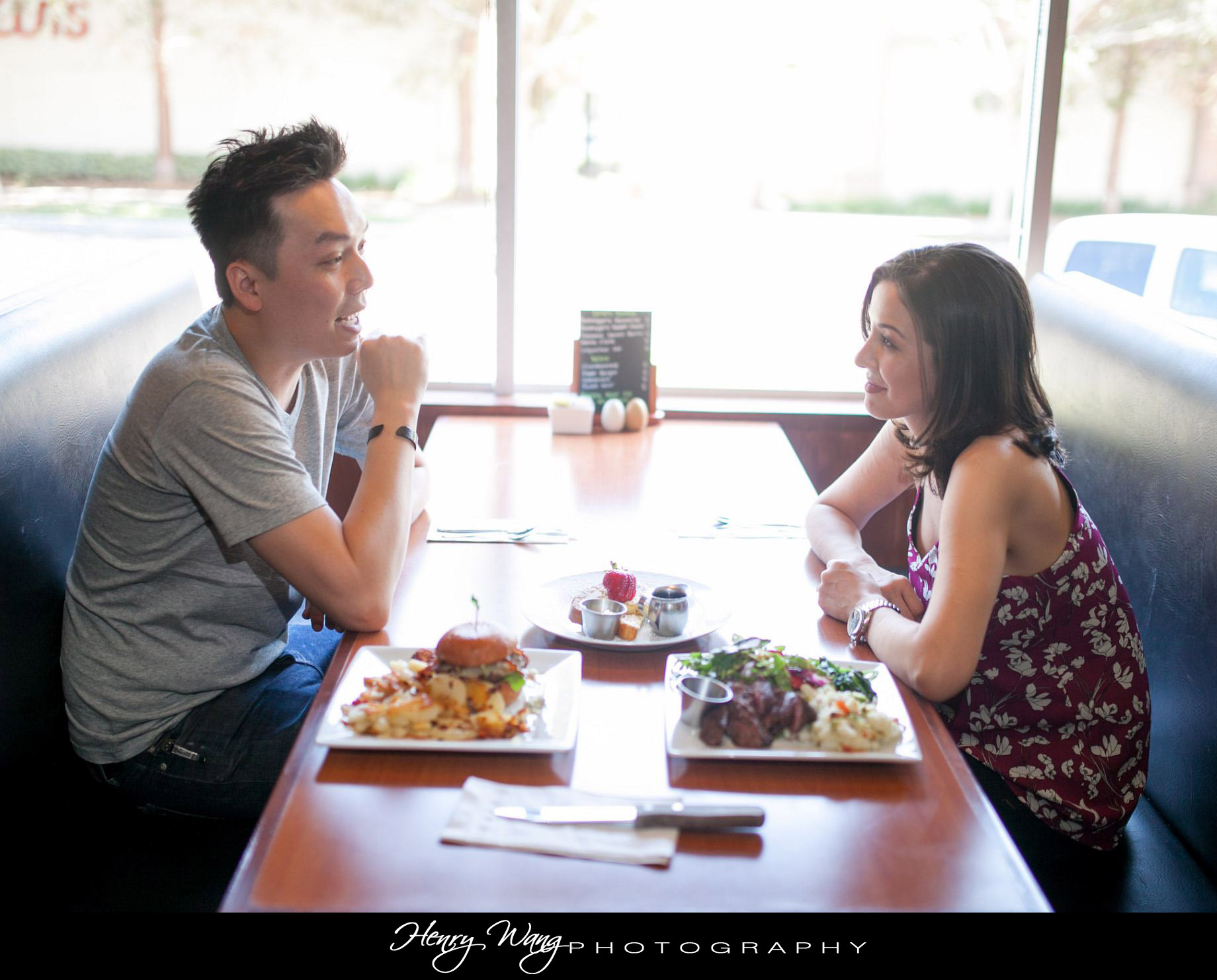 Egg-Cracker-Diner-Restaurant-Engagement-Session