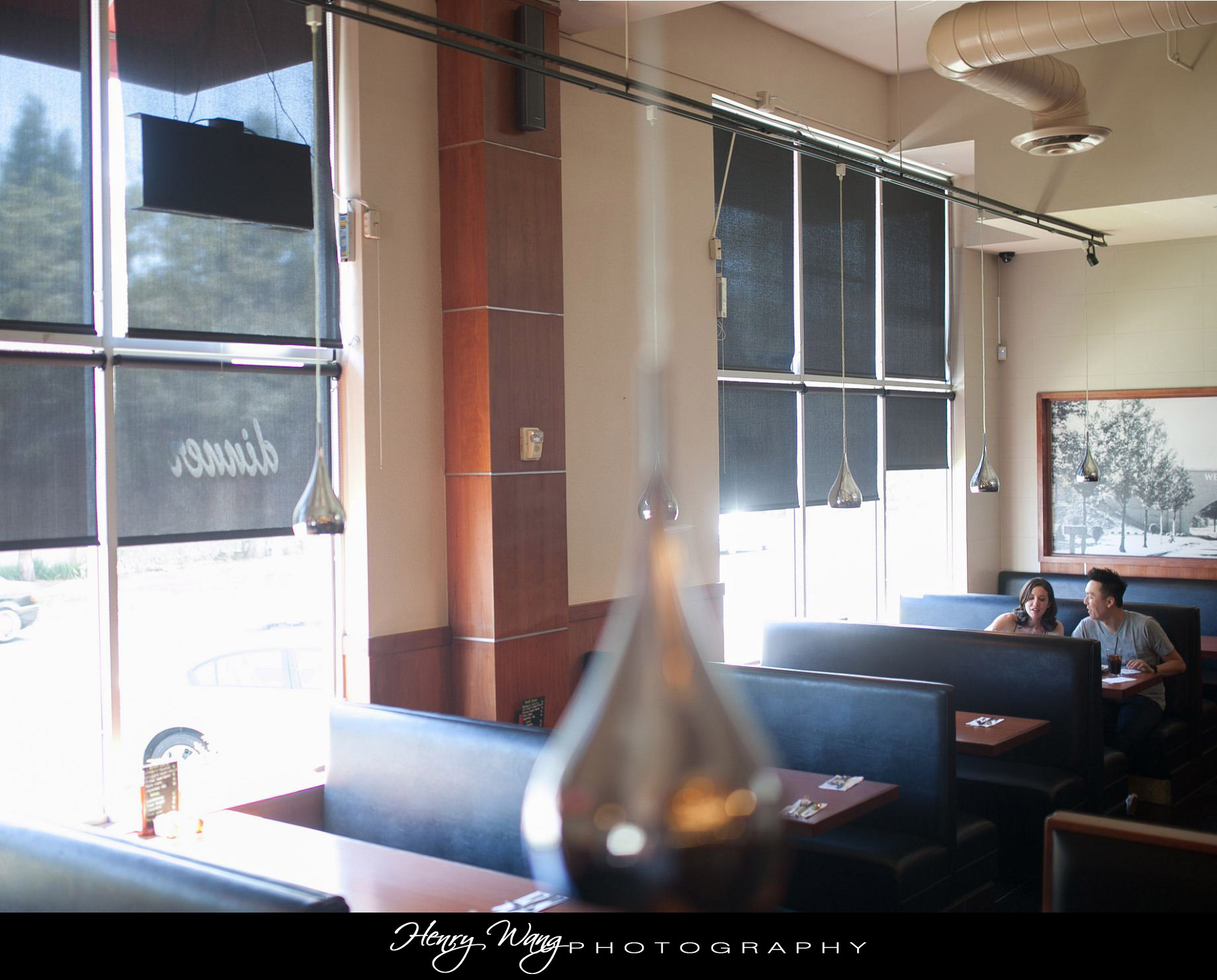Egg-Cracker-Diner-Restaurant-Engagement-Session