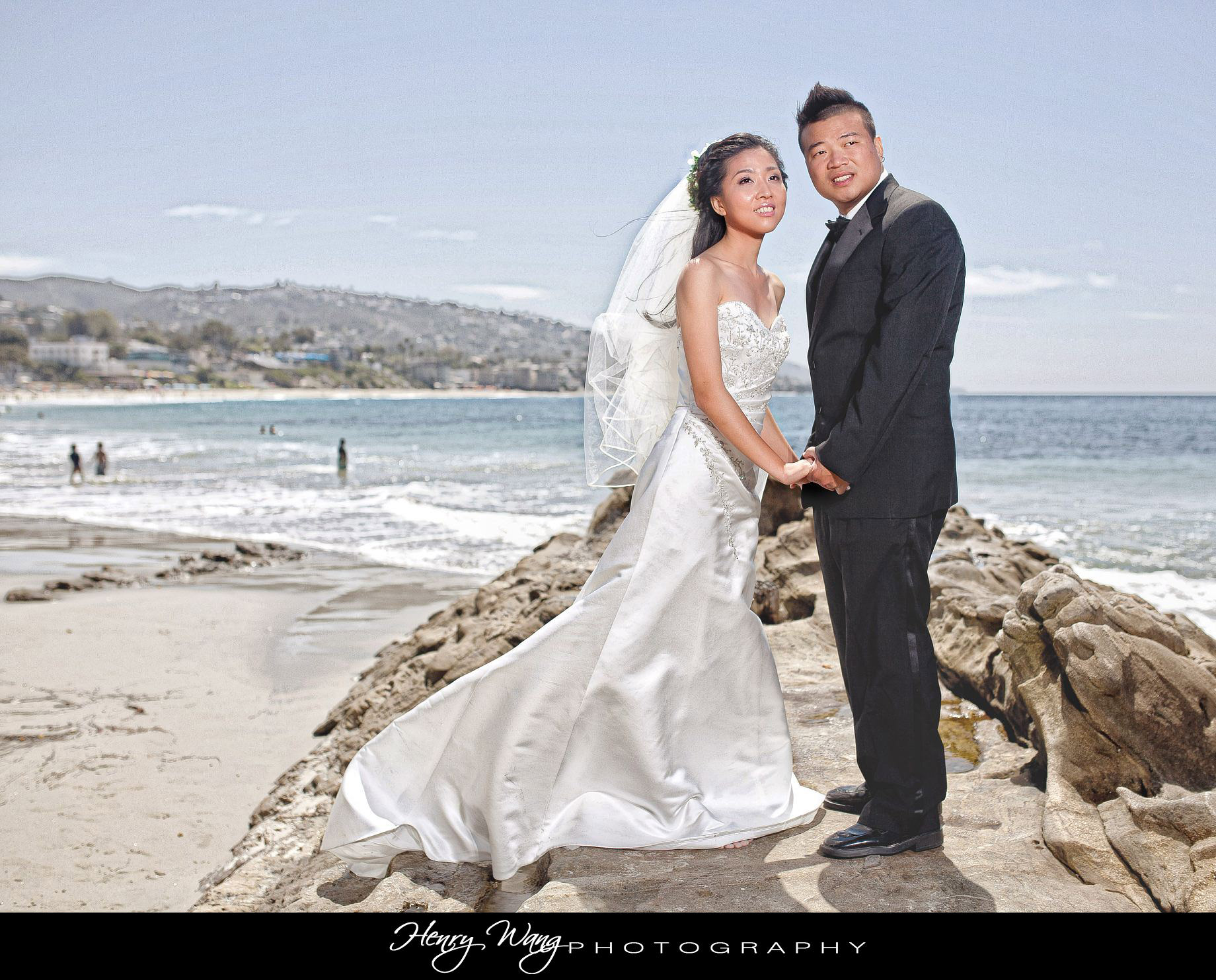 Laguna-Beach-Victoria-Beach-Pre-Wedding-Engagement-Photo-Session